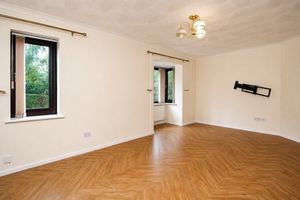 Lounge- click for photo gallery